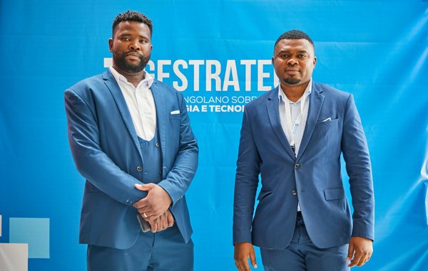 Découvrez le matériel d'impression grand format pour vos besoins