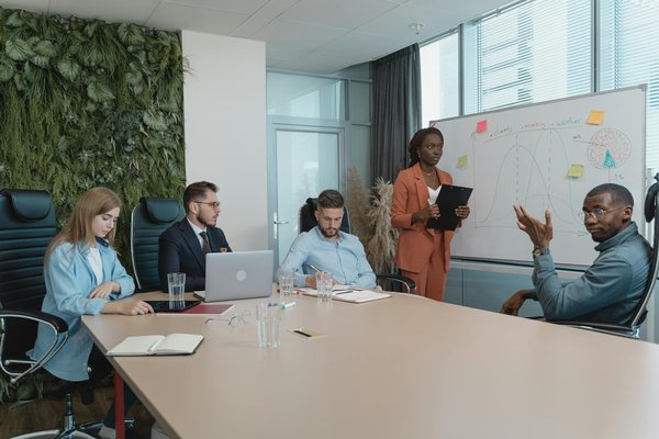 Découvrez les avantages du robot de nettoyage pour entrepôt