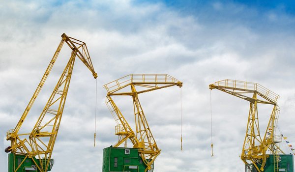 Porte industrielle : sécurité et innovation à votre service